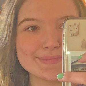 Meet your Posher, Hailey